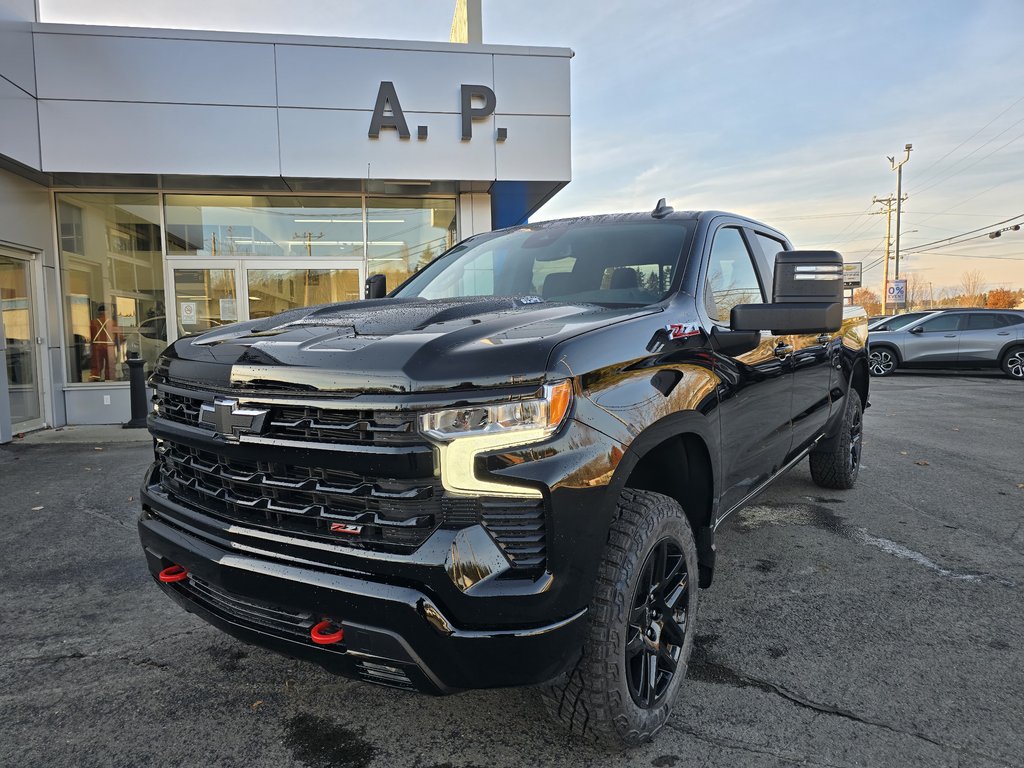 Chevrolet Silverado 1500 LT Trail Boss 2026 à New Richmond, Québec - 1 - w1024h768px