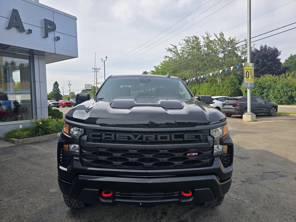 2026 Chevrolet Silverado 1500 Custom Trail Boss in New Richmond, Quebec - 3 - w1024h768px
