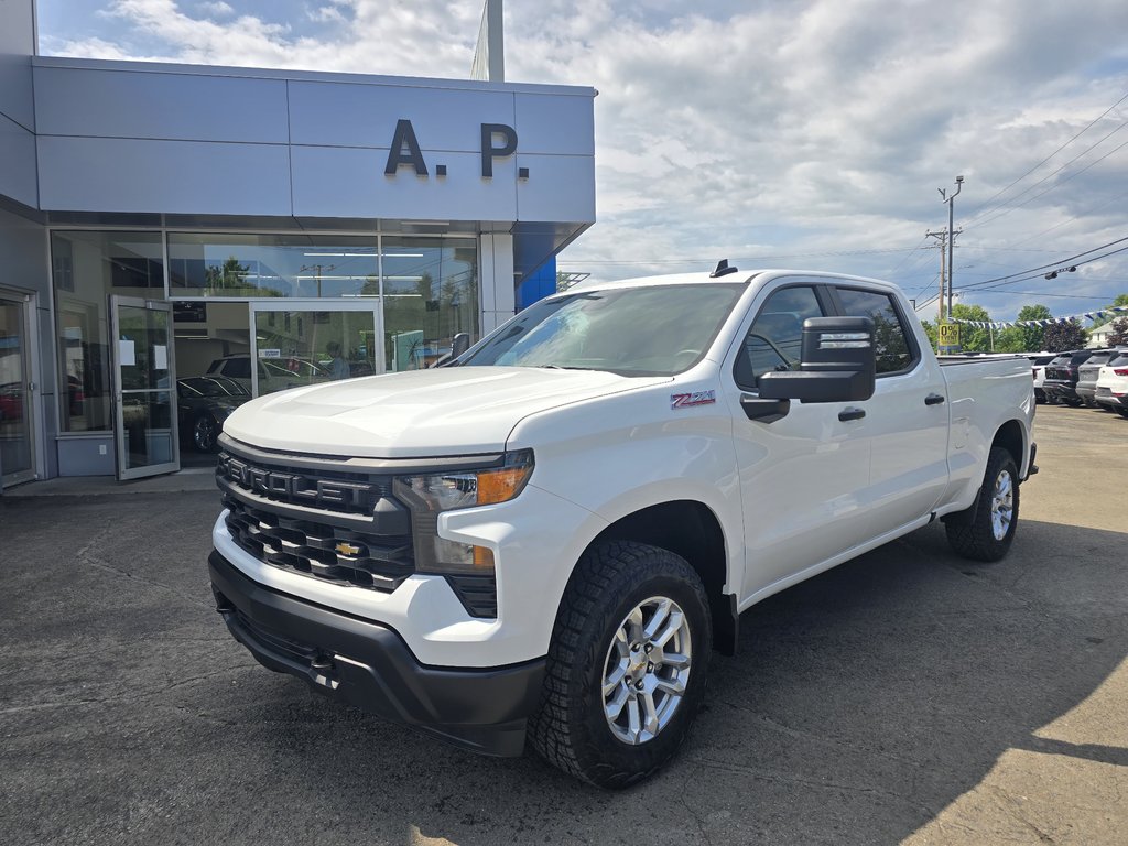 Chevrolet Silverado 1500 WT 2026 à New Richmond, Québec - 1 - w1024h768px