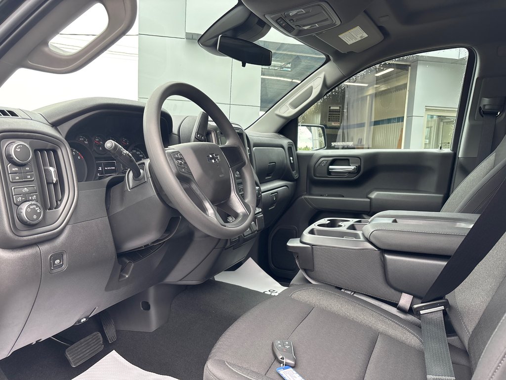 2026 Chevrolet Silverado 1500 Custom Trail Boss in New Richmond, Quebec - 6 - w1024h768px