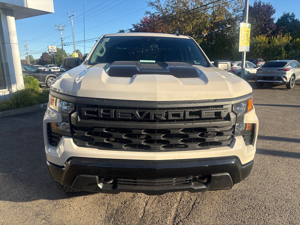 2026 Chevrolet Silverado 1500 Custom Trail Boss in New Richmond, Quebec - 3 - w1024h768px