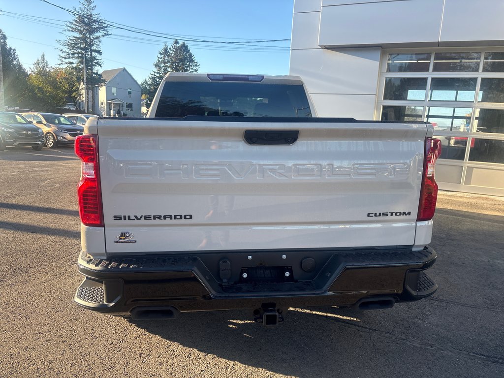 2026 Chevrolet Silverado 1500 Custom Trail Boss in New Richmond, Quebec - 5 - w1024h768px