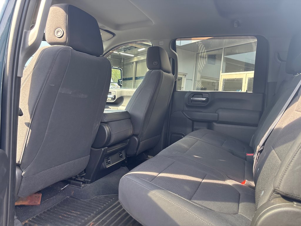 2020 Chevrolet SILVERADO 2500 4RM C Custom in New Richmond, Quebec - 9 - w1024h768px