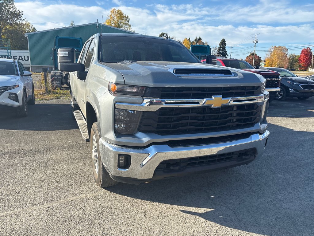 Chevrolet SILVERADO 2500 4RM W LT 2024 à New Richmond, Québec - 4 - w1024h768px