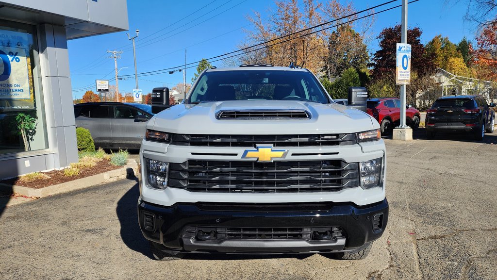 SILVERADO 2500 HD CUSTOM 2025 à New Richmond, Québec - 3 - w1024h768px