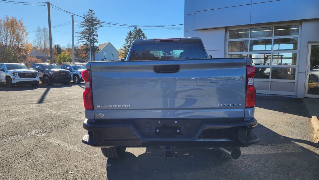 SILVERADO 2500 HD CUSTOM 2025 à New Richmond, Québec - 5 - w1024h768px