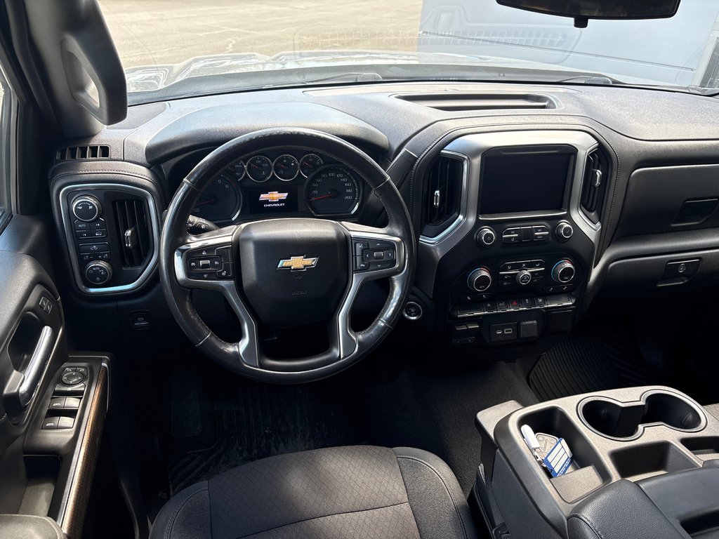 2019 Chevrolet SILVERADO LT in New Richmond, Quebec - 3 - w1024h768px