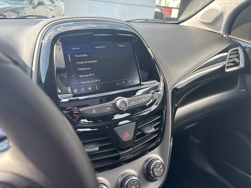 2020 Chevrolet Spark LT in New Richmond, Quebec - 8 - w1024h768px