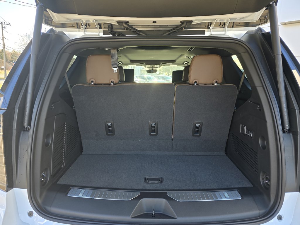 Chevrolet Tahoe High Country 2026 à New Richmond, Québec - 6 - w1024h768px