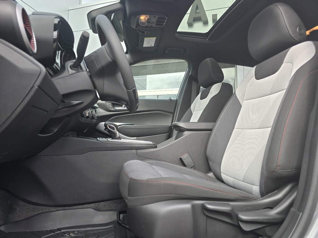 2025 Chevrolet TRAX FWD 1RS (1RS) 1RS in New Richmond, Quebec - 9 - w1024h768px