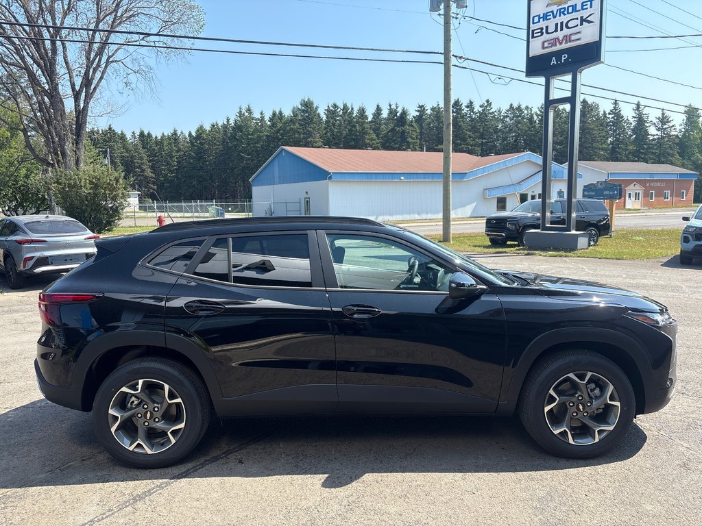 2025 Chevrolet Trax LT in New Richmond, Quebec - 4 - w1024h768px