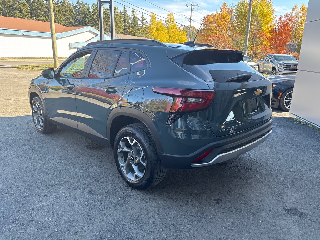 2025 Chevrolet Trax LT in New Richmond, Quebec - 3 - w1024h768px