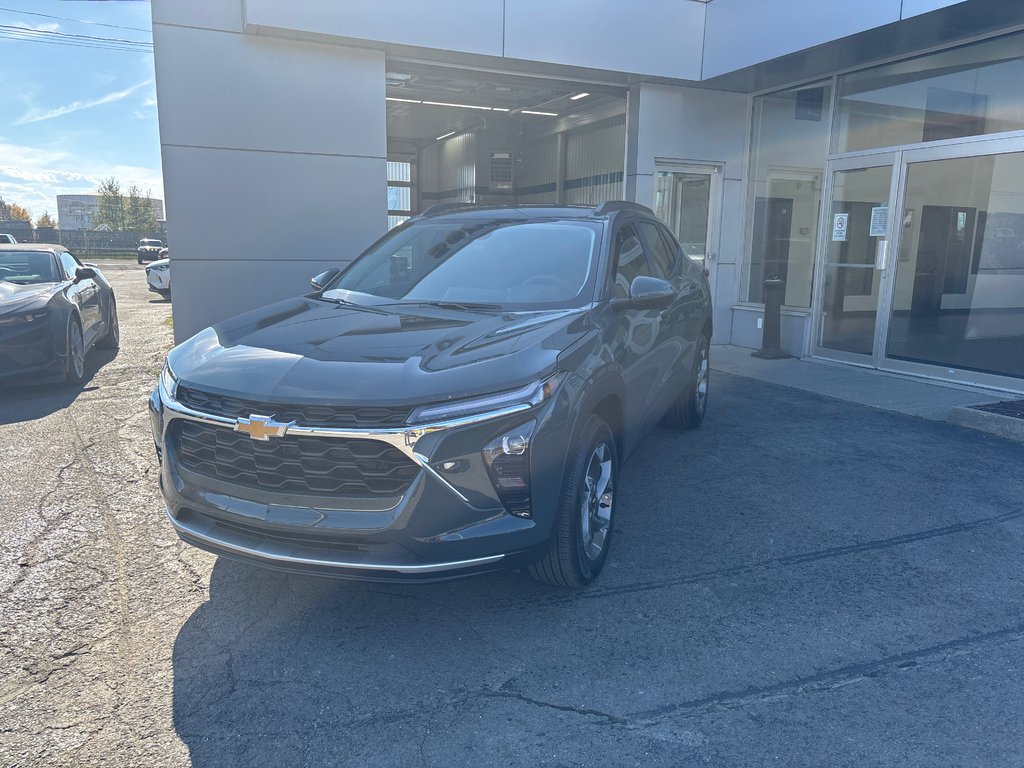 2025 Chevrolet Trax LT in New Richmond, Quebec - 2 - w1024h768px
