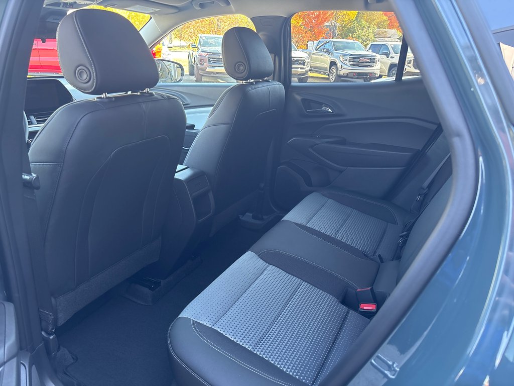 2025 Chevrolet Trax LT in New Richmond, Quebec - 6 - w1024h768px