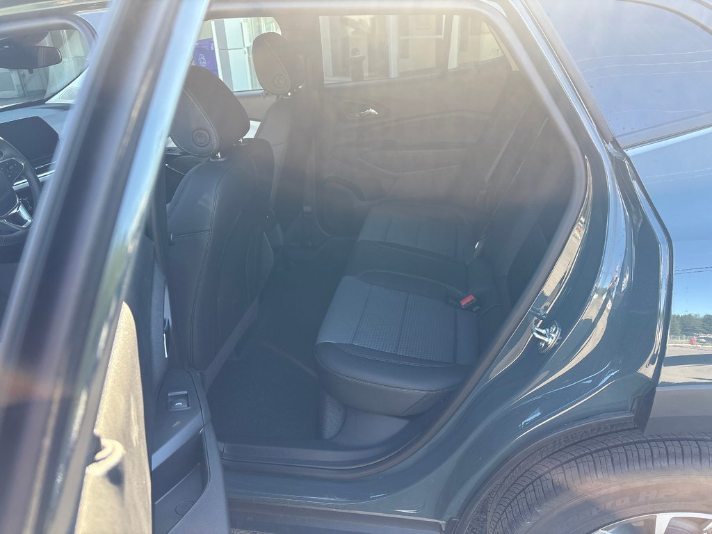 2026 Chevrolet Trax LT in New Richmond, Quebec - 8 - w1024h768px