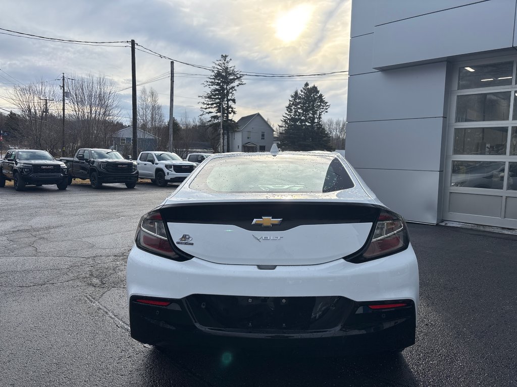 Chevrolet Volt Premier Premier 2017 à New Richmond, Québec - 4 - w1024h768px