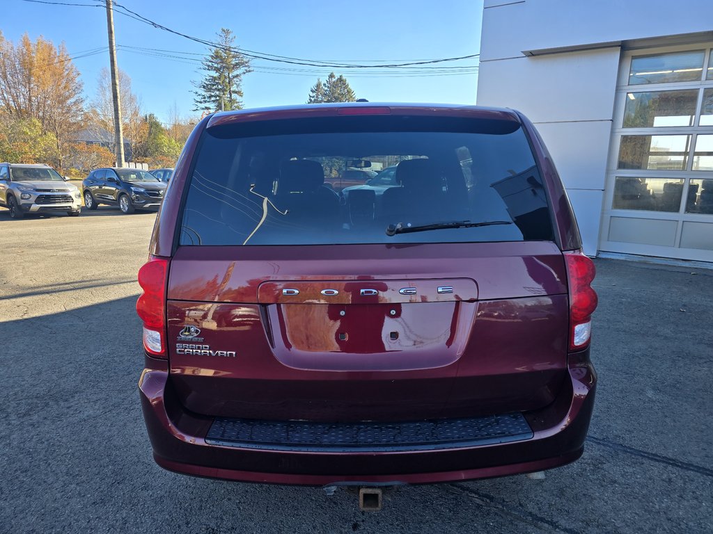 2017 Dodge CARAVAN SE SXT in New Richmond, Quebec - 5 - w1024h768px