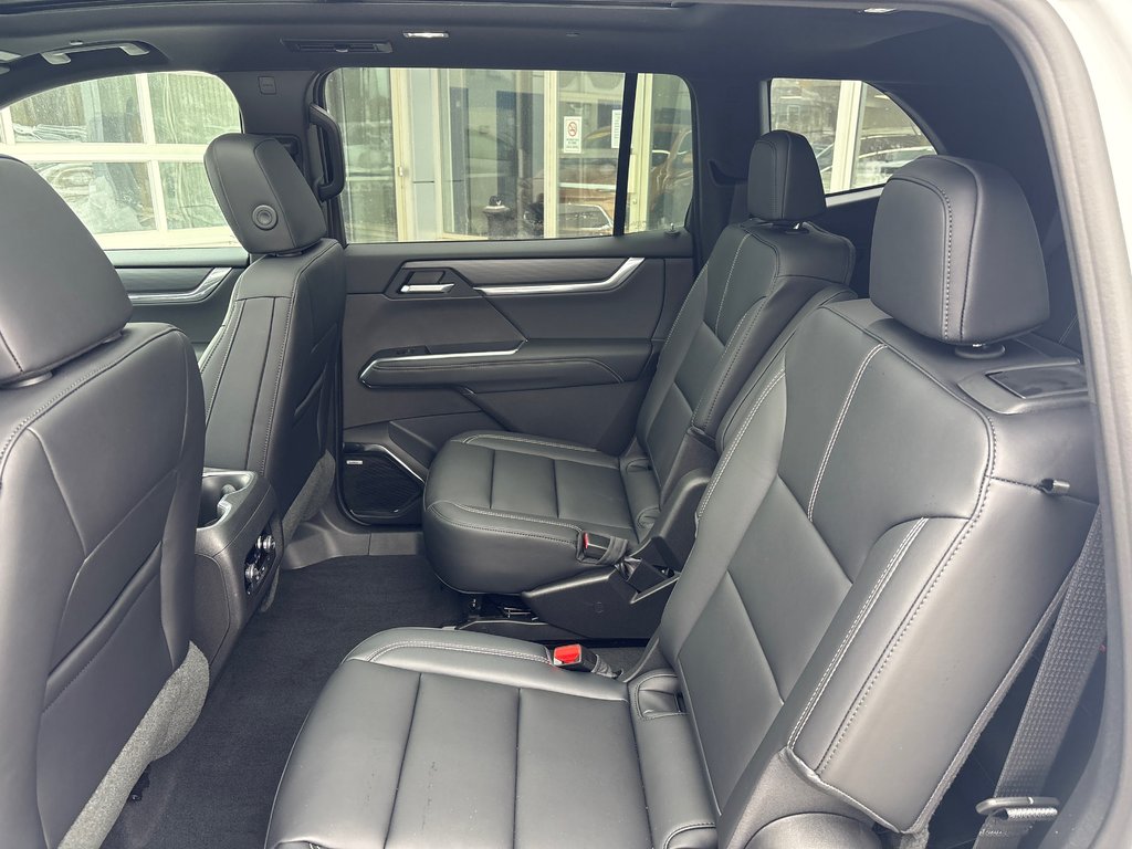 2026 GMC Acadia ELEVATION in New Richmond, Quebec - 8 - w1024h768px