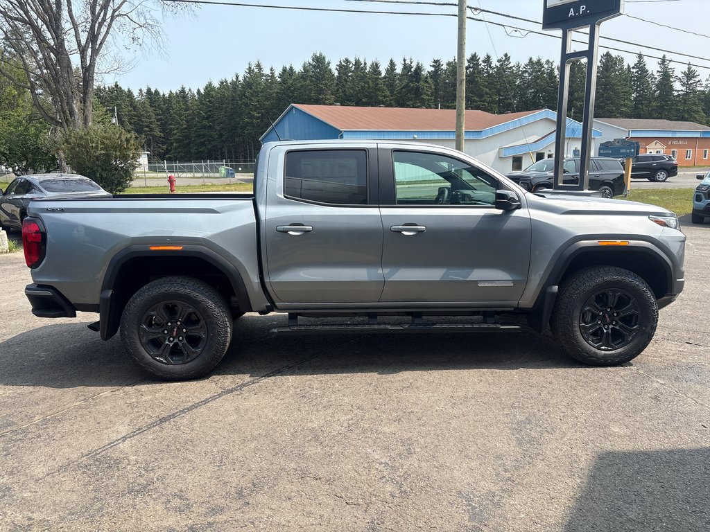GMC Canyon ELEVATION 2025 à New Richmond, Québec - 4 - w1024h768px