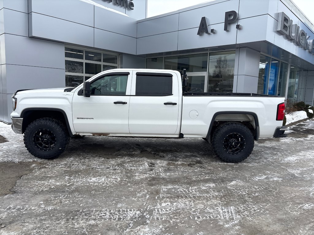 2018 GMC SIERRA  1500 in New Richmond, Quebec - 5 - w1024h768px