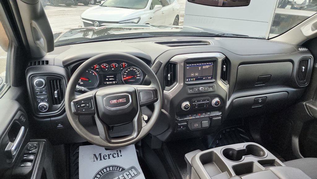 2020  Sierra 1500 4WD Crew Cab Short Box in New Richmond, Quebec - 6 - w1024h768px