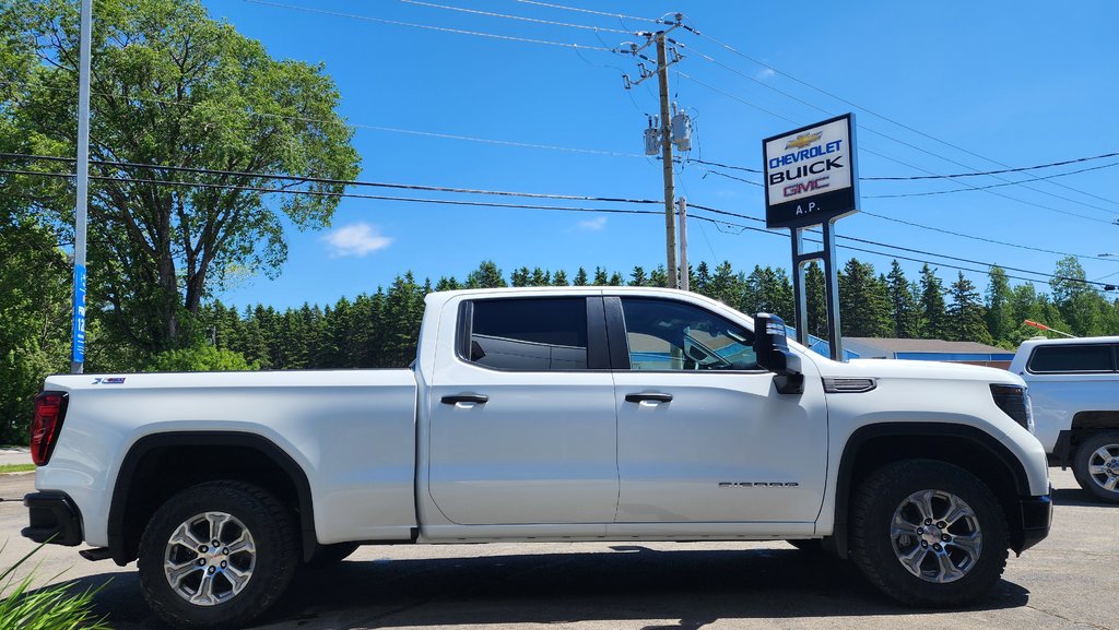 Sierra 1500 PRO 2024 à New Richmond, Québec - 4 - w1024h768px