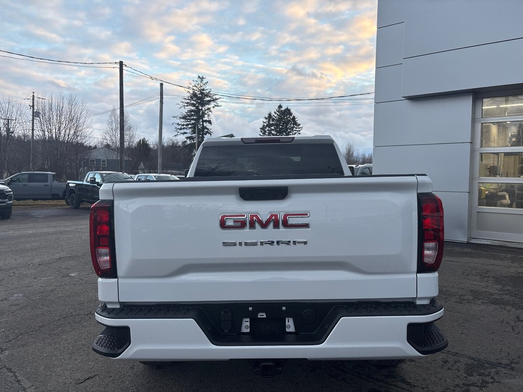 GMC Sierra 1500 PRO 2025 à New Richmond, Québec - 5 - w1024h768px