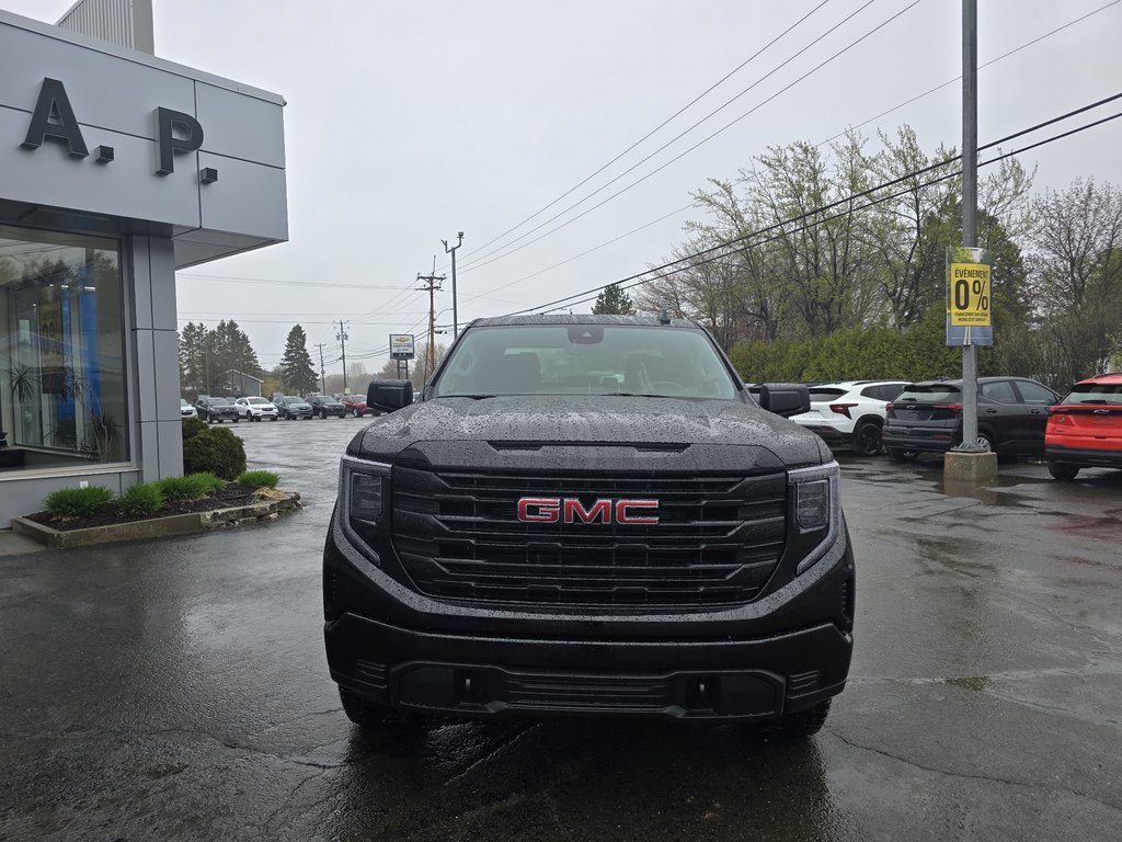 2026 GMC Sierra 1500 PRO in New Richmond, Quebec - 3 - w1024h768px