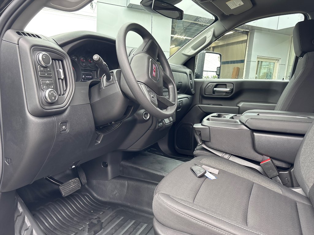 2026 GMC Sierra 2500 HD PRO in New Richmond, Quebec - 11 - w1024h768px