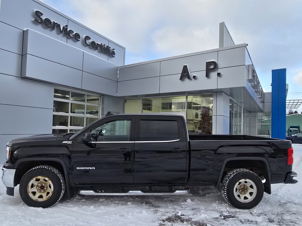 2018 GMC SIERRA SLE in New Richmond, Quebec - 2 - w1024h768px