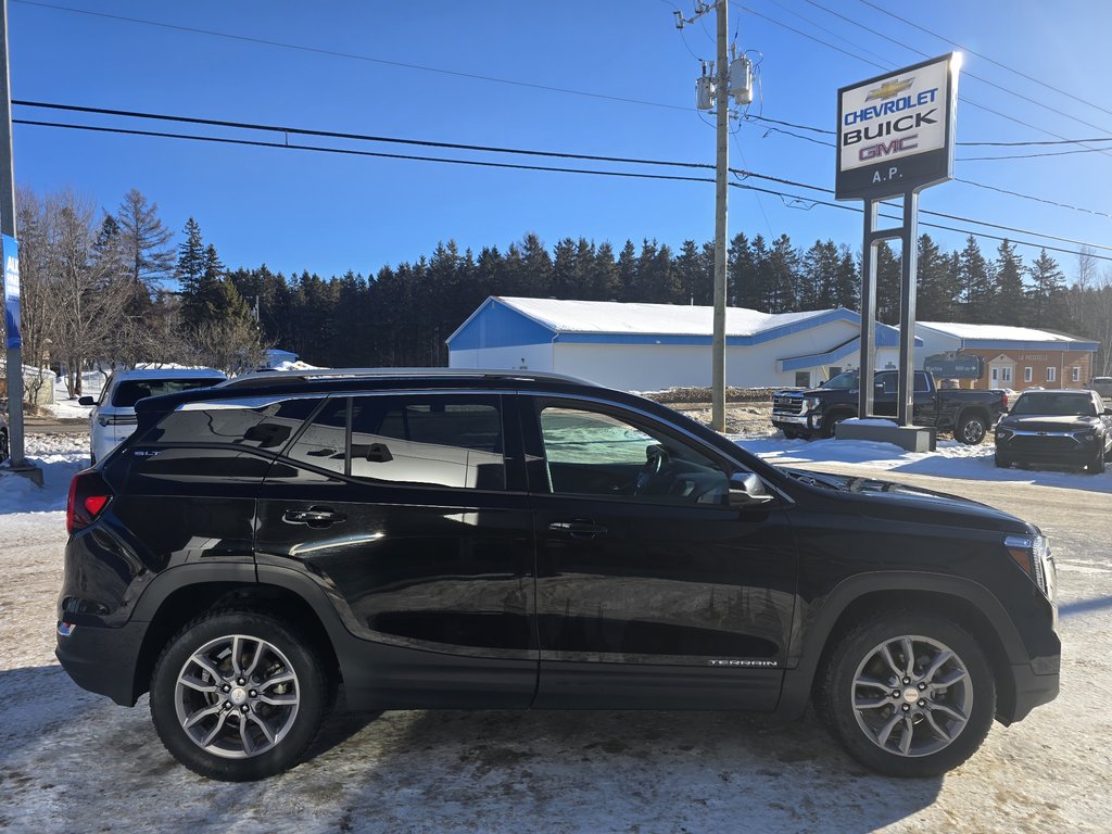 GMC Terrain AWD SLT 2024 à New Richmond, Québec - 4 - w1024h768px