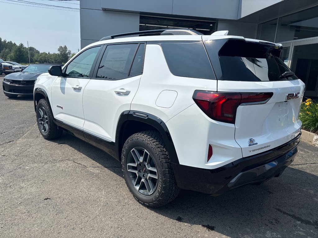 GMC Terrain AWD AT4 2026 à New Richmond, Québec - 3 - w1024h768px