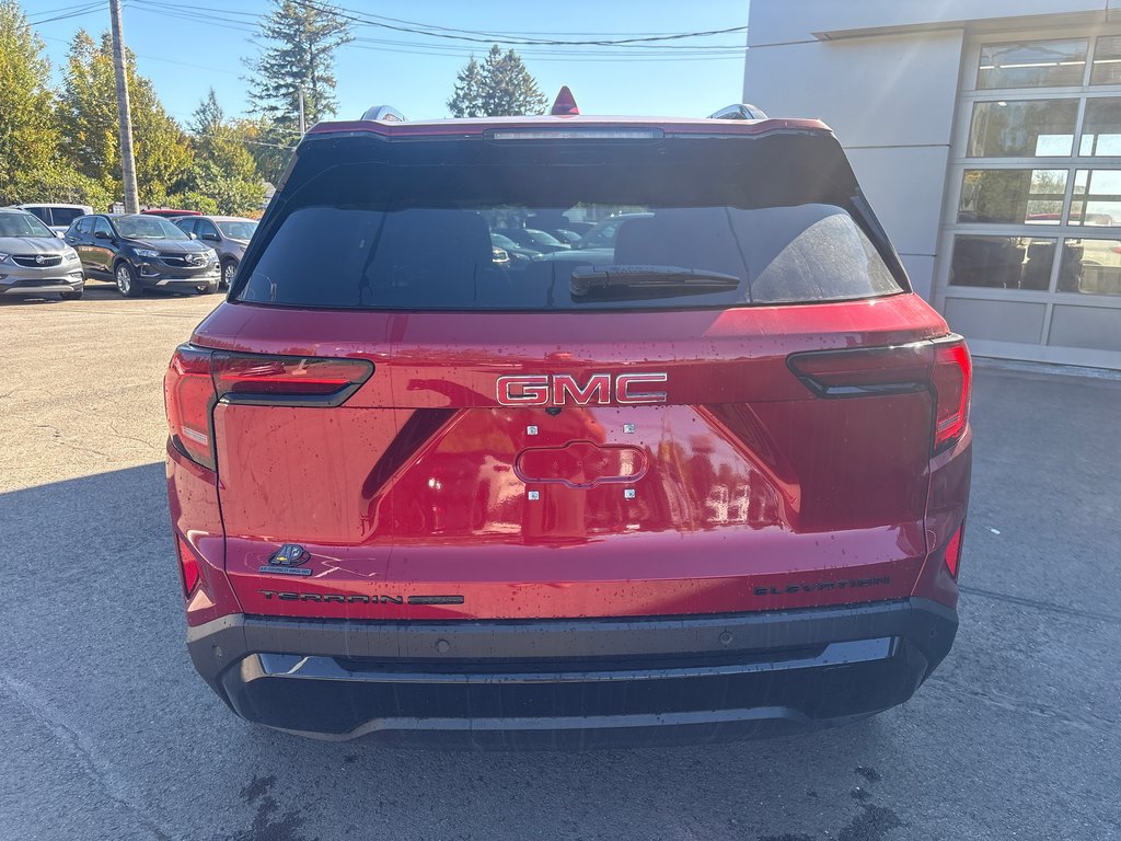 2027 GMC Terrain Elevation in New Richmond, Quebec - 5 - w1024h768px