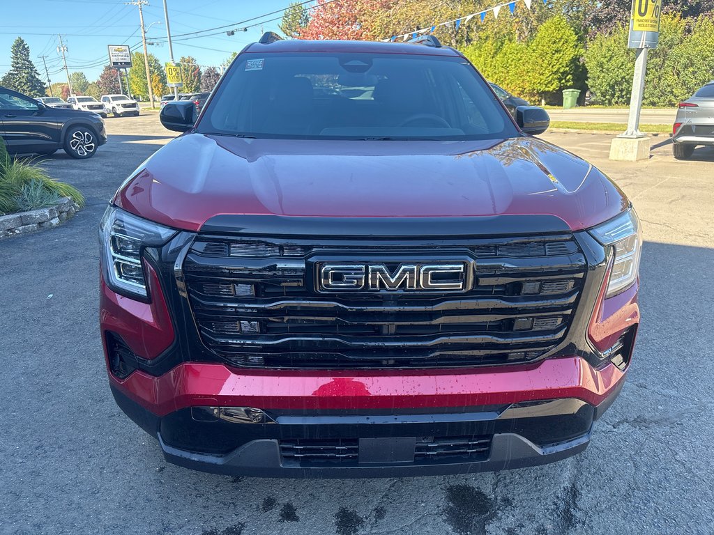 2027 GMC Terrain Elevation in New Richmond, Quebec - 3 - w1024h768px