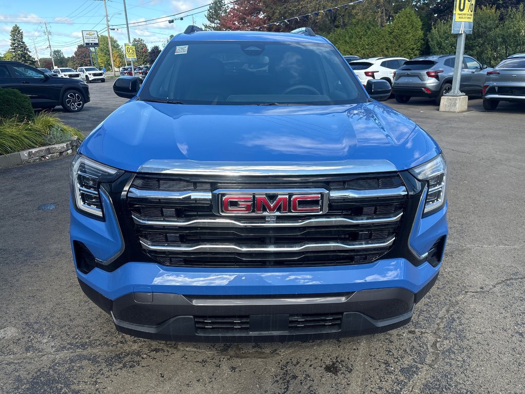 2027 GMC Terrain Elevation in New Richmond, Quebec - 3 - w1024h768px