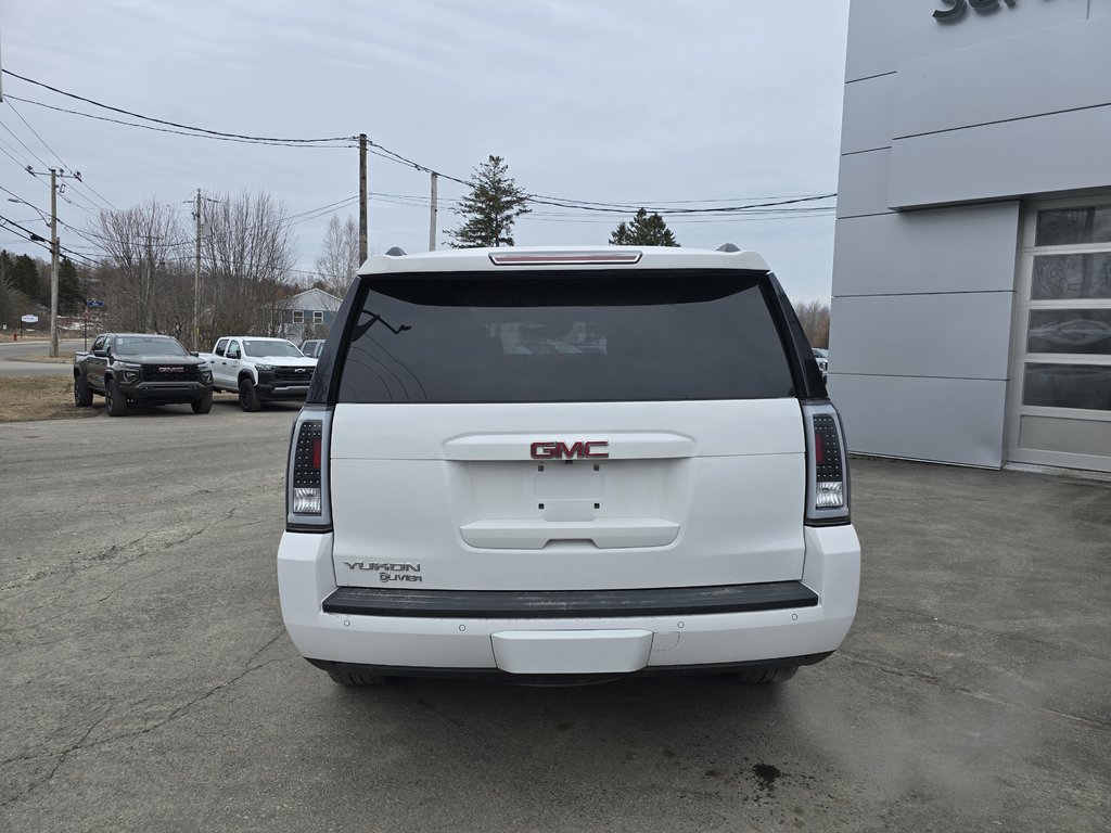 GMC Yukon SLT 2016 à New Richmond, Québec - 4 - w1024h768px