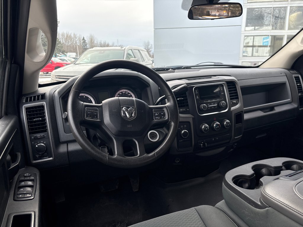 Ram 1500 CREW BOITE COUR ST 2014 à New Richmond, Québec - 7 - w1024h768px