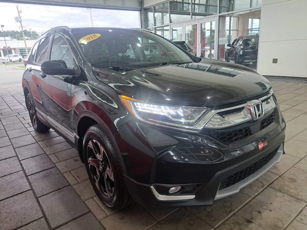 2018  CR-V TOURING in Saint-Georges, Quebec - 2 - w1024h768px