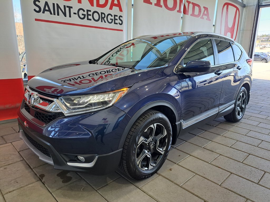 2019  CR-V Touring in Saint-Georges, Quebec - 4 - w1024h768px