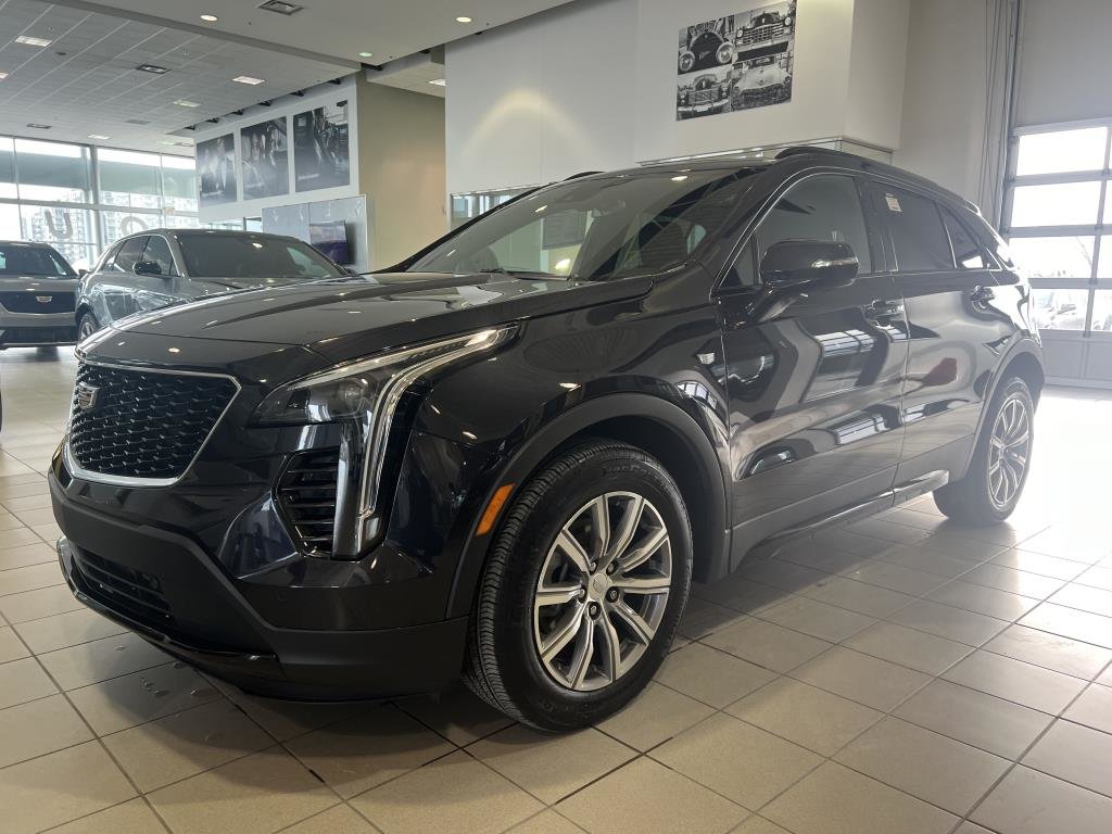 2023  XT4 Sport AWD Toit Panoramique AppleCarplay/Android in Laval, Quebec - 1 - w1024h768px