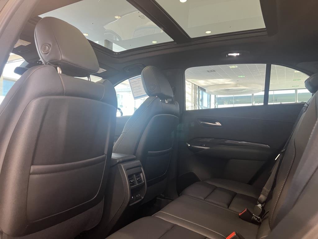 2023  XT4 Awd Sport Toit Panoramique Apple CarPlay/Android in Laval, Quebec - 8 - w1024h768px