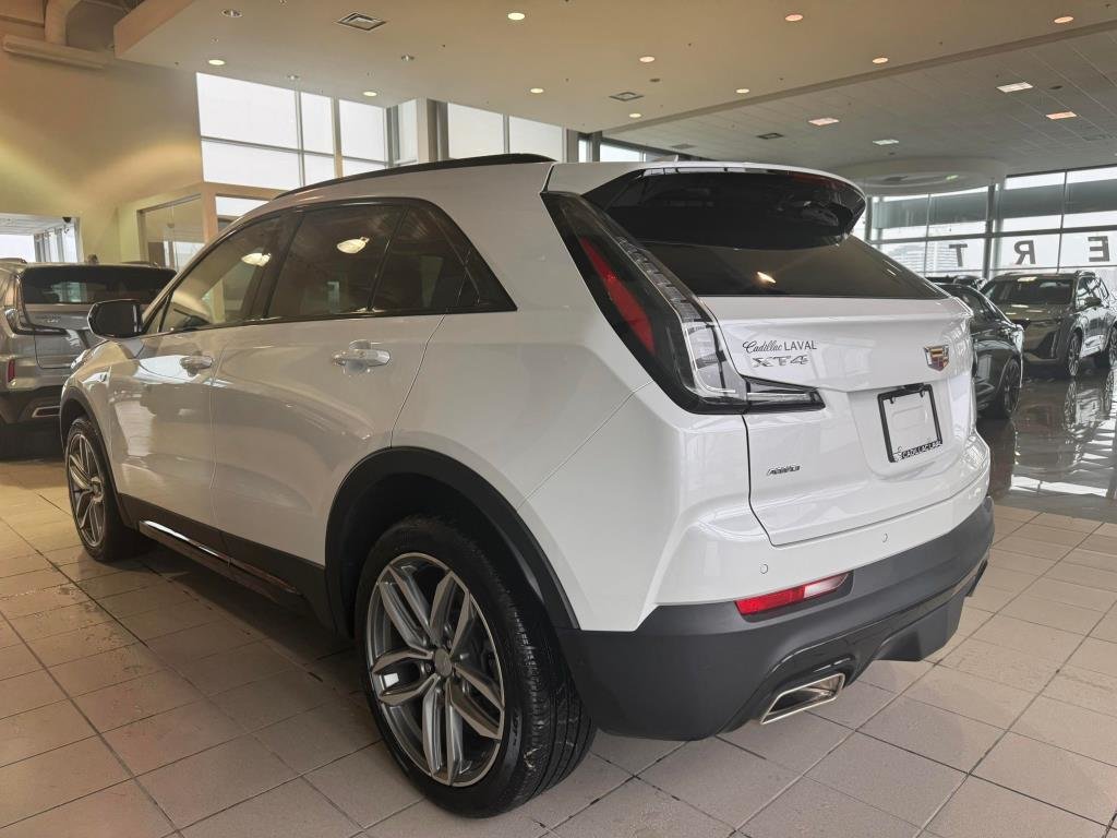 2023  XT4 Sport AWD TOIT,ROUES 20 POUCES,GROUPE CONFORT,AWD in Laval, Quebec - 4 - w1024h768px