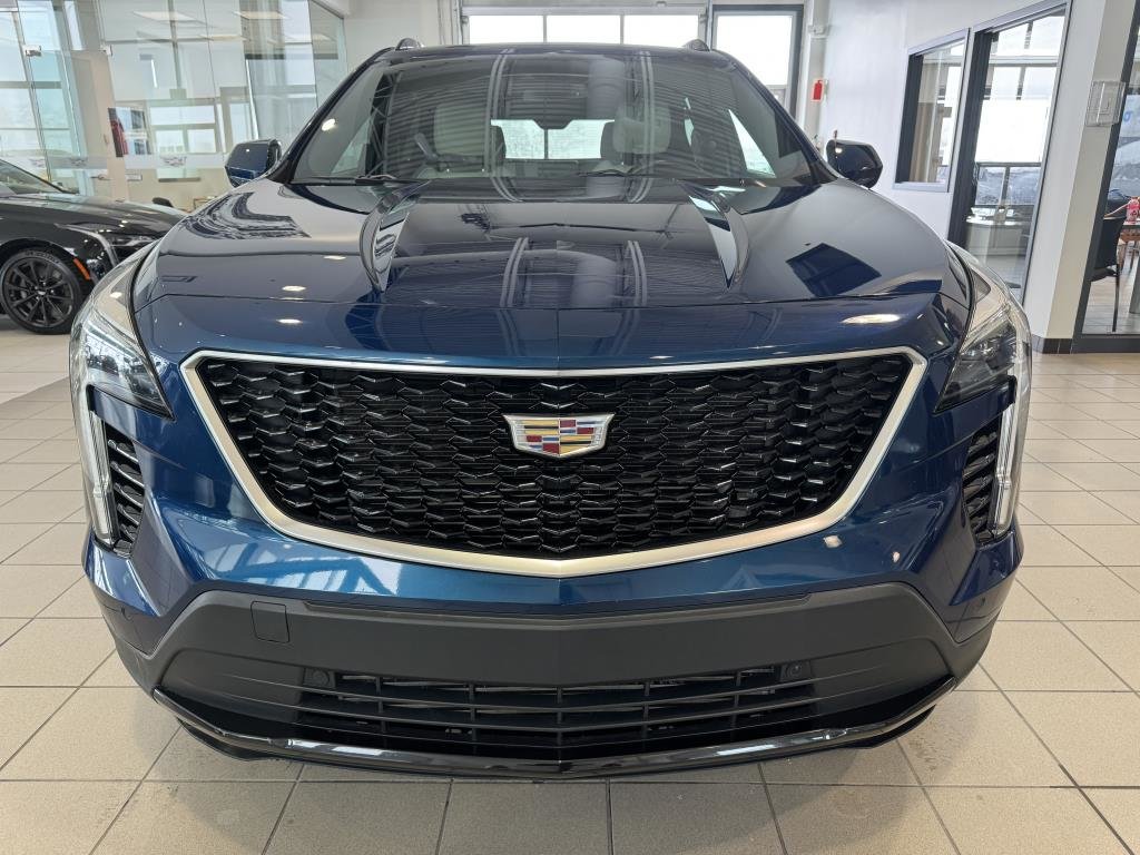 2019  XT4 AWD Sport in Laval, Quebec - 2 - w1024h768px