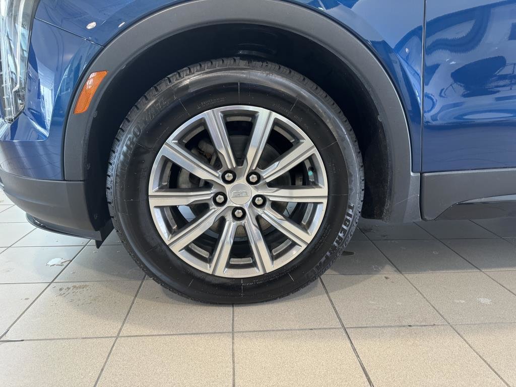 2019  XT4 AWD Sport in Laval, Quebec - 11 - w1024h768px