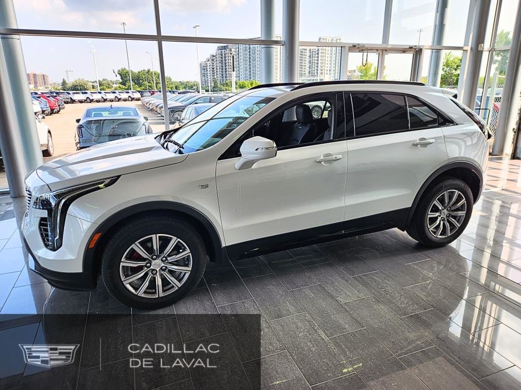 XT4 AWD Sport Toit Pano Étrier Rouge Apple CarPlay 2021 à Laval, Québec - 5 - w1024h768px