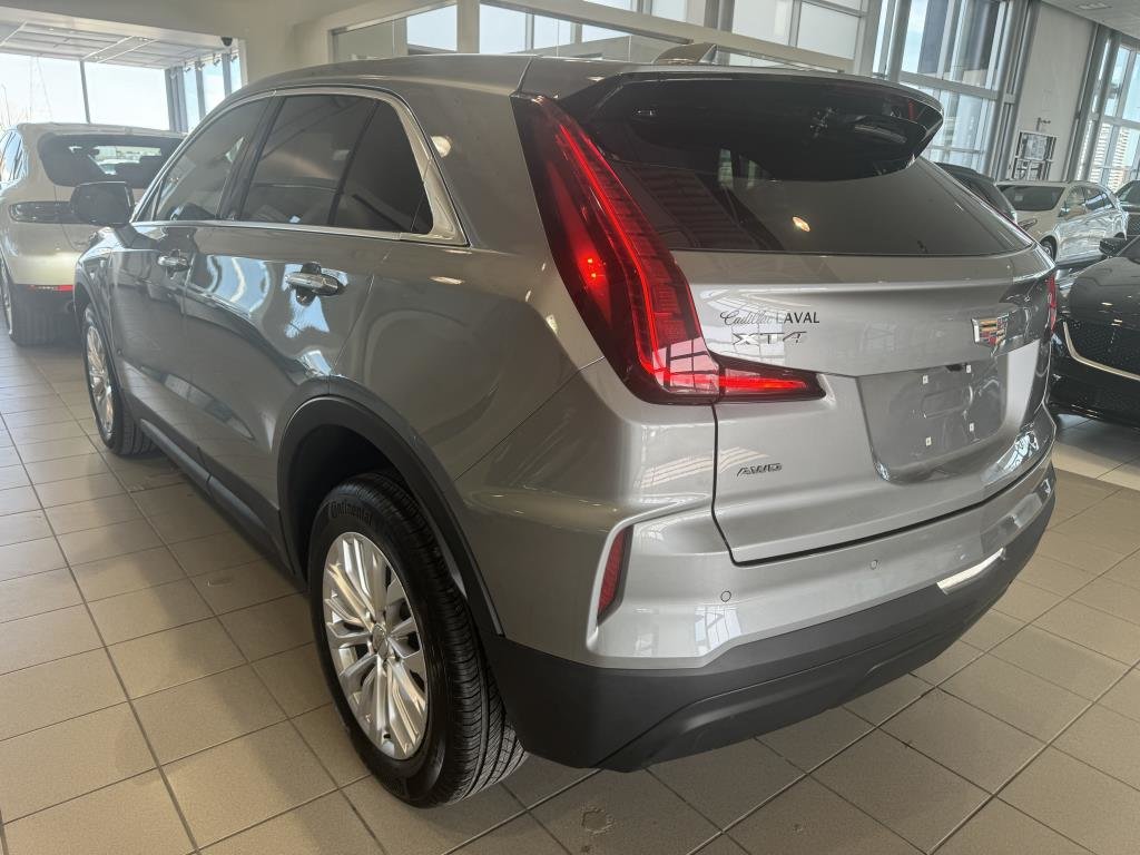 2024  XT4 AWD Luxury in Laval, Quebec - 14 - w1024h768px