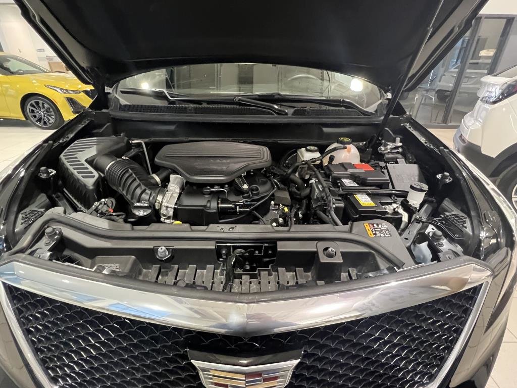 2023  XT5 AWD Sport V6 Roues 20 pouces Navigation in Laval, Quebec - 19 - w1024h768px