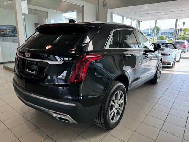 XT5 AWD Premium Luxury 2023 à Laval, Québec - 5 - w1024h768px