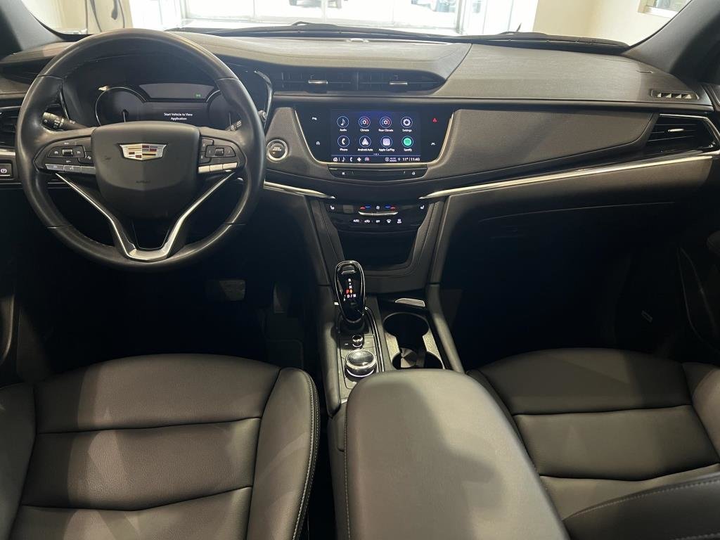 2022  XT6 Luxury 2.0T Awd,7 Passagers,Toit Panoramique in Laval, Quebec - 16 - w1024h768px