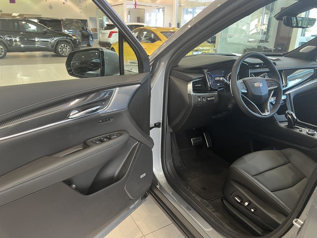 Cadillac XT6 Sport 2024 à Laval, Québec - 4 - w1024h768px